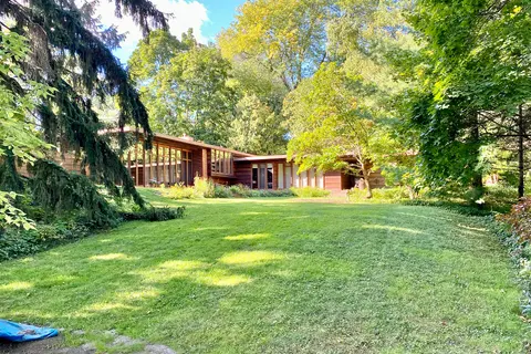Herbert and Katherine Jacobs House I, Toepfer Avenue and Birch Avenue, Westmorland, Madison, WI - 52788193235